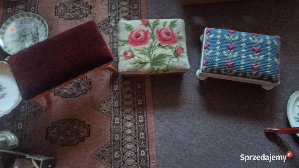 Podnóżek Na nóżkach Drewno białe niebieski Gdańsk