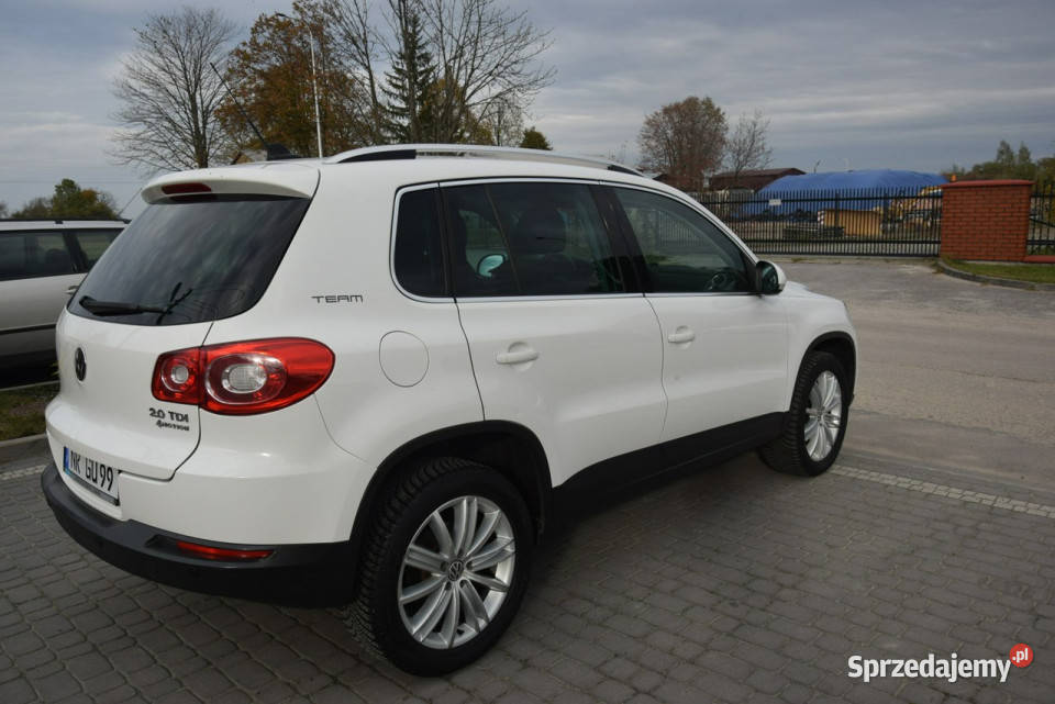 Volkswagen Tiguan 20TDI Automat 4x4 Navi biały Majdan Sieniawski