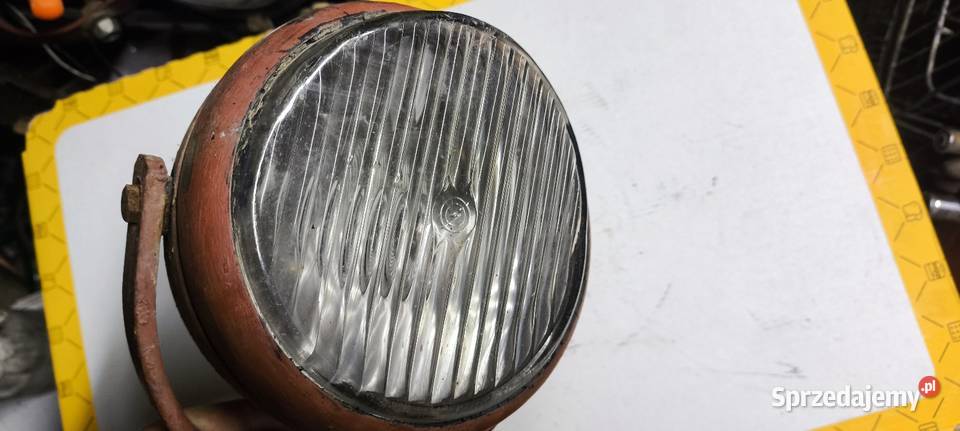 Lampa robocza szperacz reflektor ursus c 325 c Lutoryż sprzedam