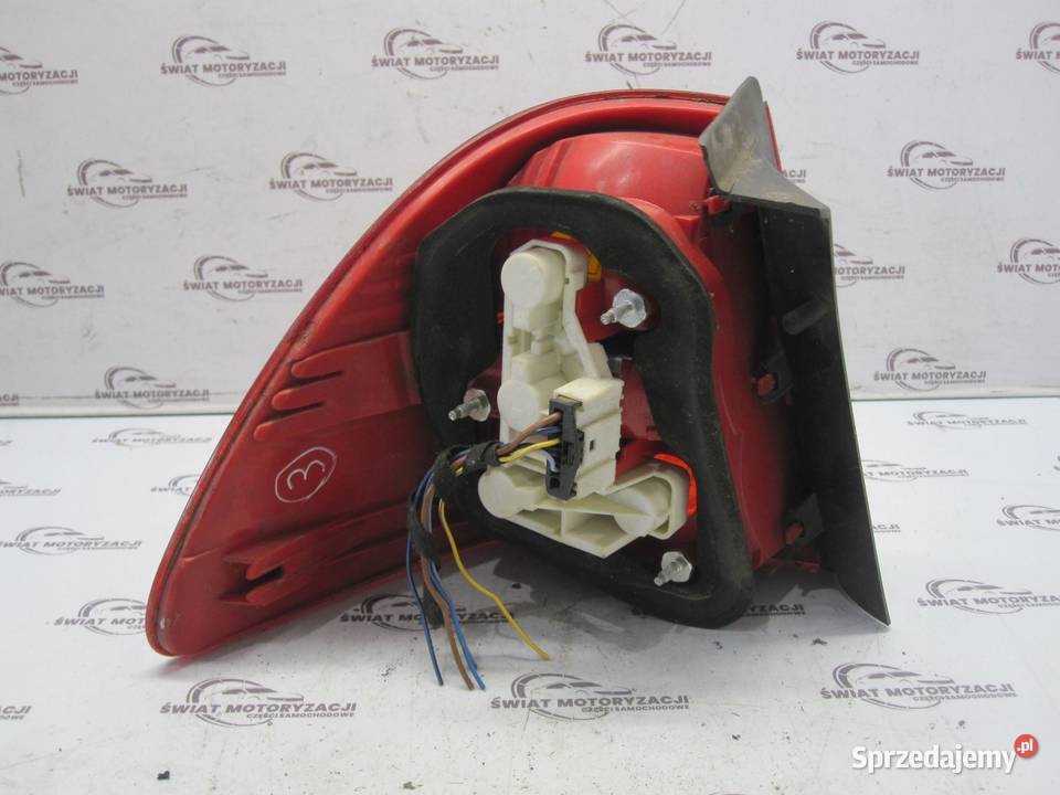 BMW E91 LIFT 11r lampa prawa tył 7160062 sprzedam