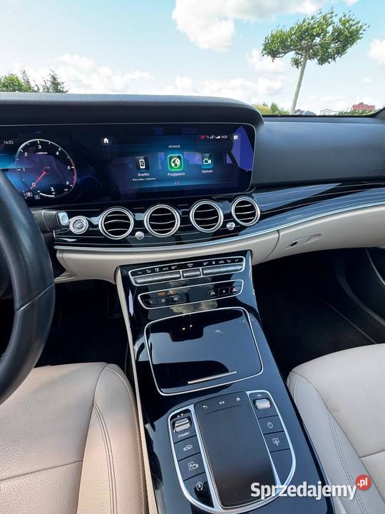 MercedesBenz Klasa E 400 d 4MATIC 330 2021 kujawsko-pomorskie Sadki