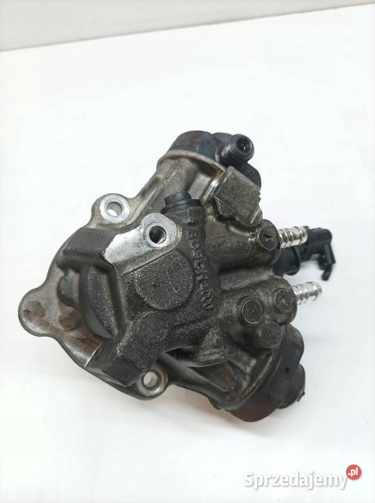 POMPA WTRYSKOWA 0445010645 8508151 30 D M57D30C