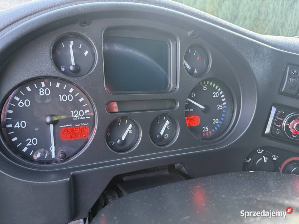 DAF LF 45180 Pomoc drogowa autolaweta Strachosław