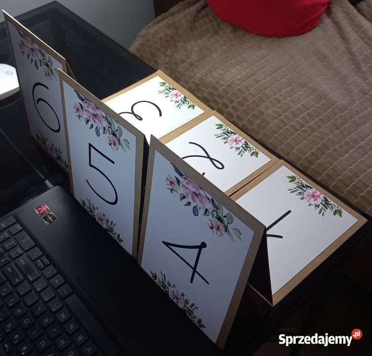 Numerki na stół weselny komplet 6 Koło sprzedam