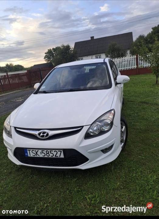 Hyundai i30 14 Comfort World Cup 109KM Sorbin