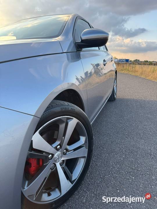 Peugeot 308 T9 benzyna 2016 Jawor