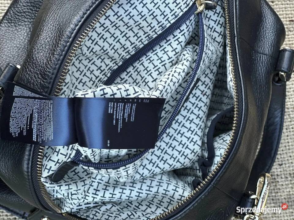 Tommy Hilfiger Kuferek Torebka do Ręki na Ramię Torby i torebki Warszawa