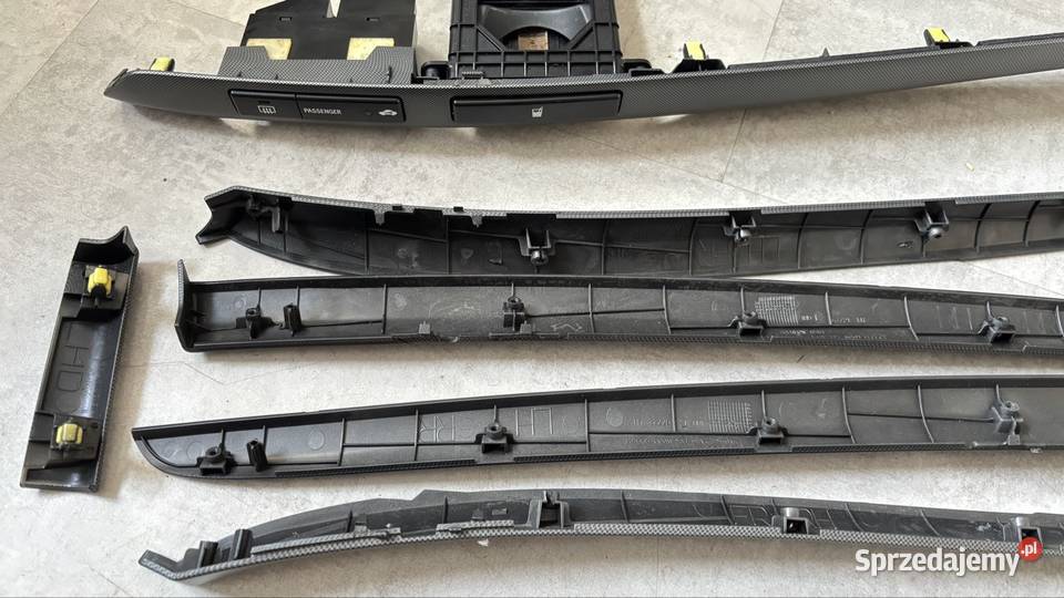 Dekory wnętrza avensis t25 w ładnym stanie Chojnice