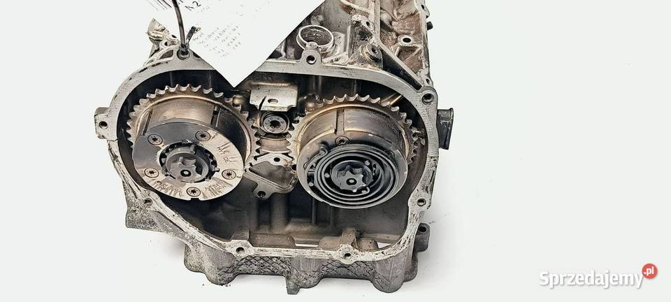 GŁOWICA LEWA AUDI A8 D5 4N 06M103403AG CZSE osobowe Lipno