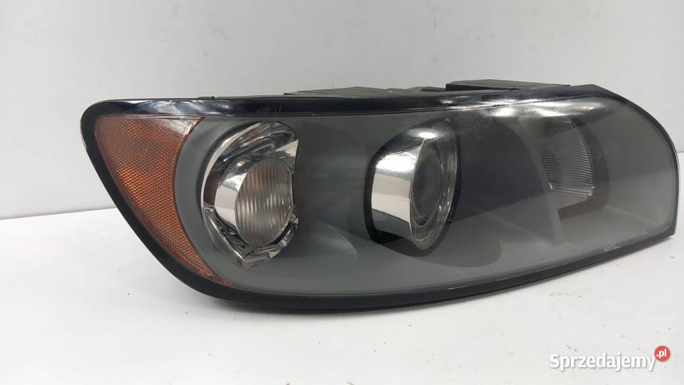 VOLVO S40 V50 Il LAMPA PRZÓD PRAWA EU SOCZEWKA Zbierkowo sprzedam