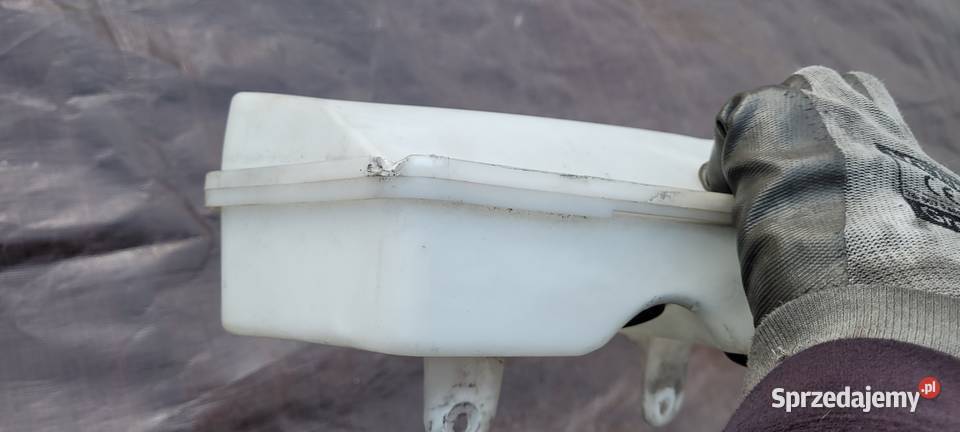 ZBIORNICZEK SPRYSKIWACZY MERCEDES XKLASA W470 śląskie Ruda Śląska sprzedam