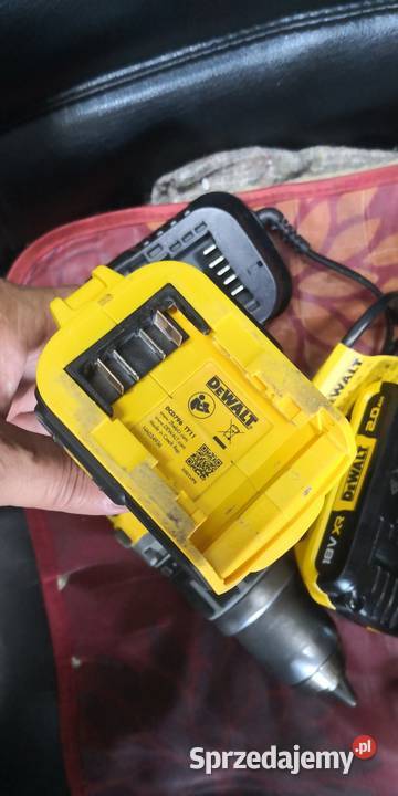DeWalt DCG405 DCD796 ładowarka i akumulator 2Ah Hrubieszów sprzedam