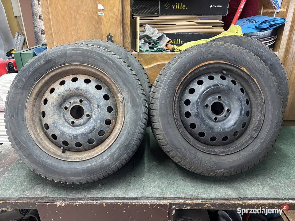 Opony zimowe 18565 R15 felgi stalowe 15 łódzkie Radomsko