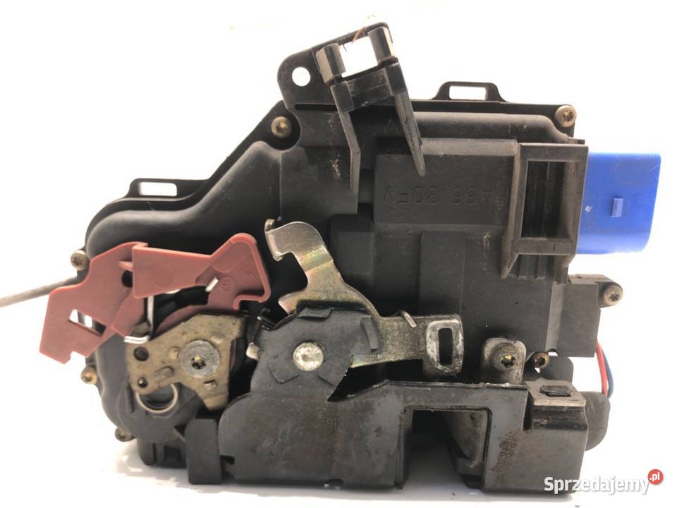 ZAMEK DRZWI LEWY PRZÓD AUDI A3 8P Hatchback osobowe Zamki, wkładki i kluczyki sprzedam