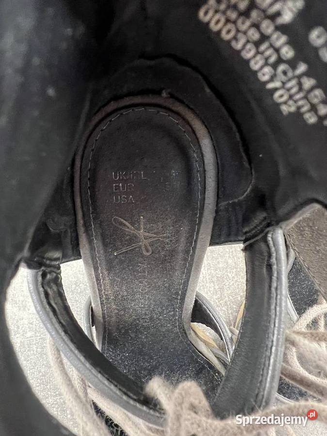 Buty szpilki na obcasie klocku na wiązanie szare Atmosphere Jasło