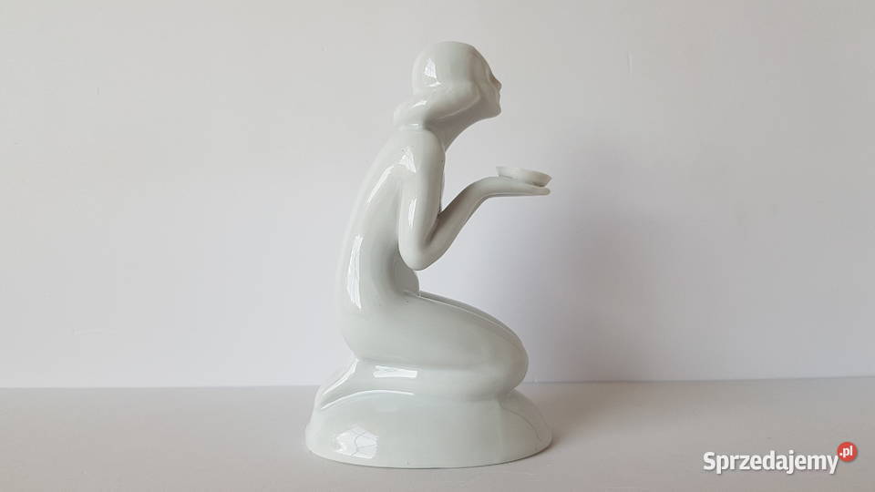 Stara porcelanowa figurka Klęcząca Kobieta śląskie Dąbrowa Górnicza
