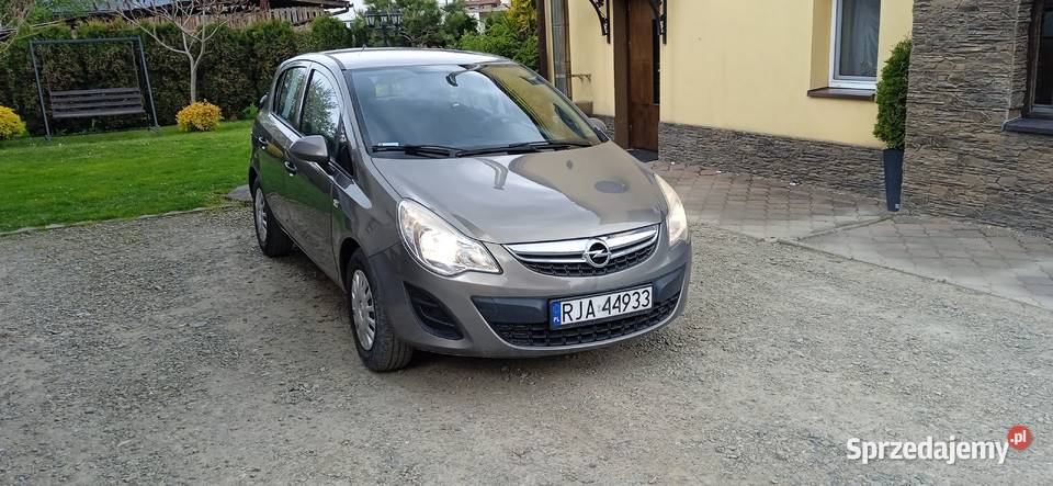 Opel Corsa Klimatyzacja 2014 lift 12 benzyna Krosno sprzedam