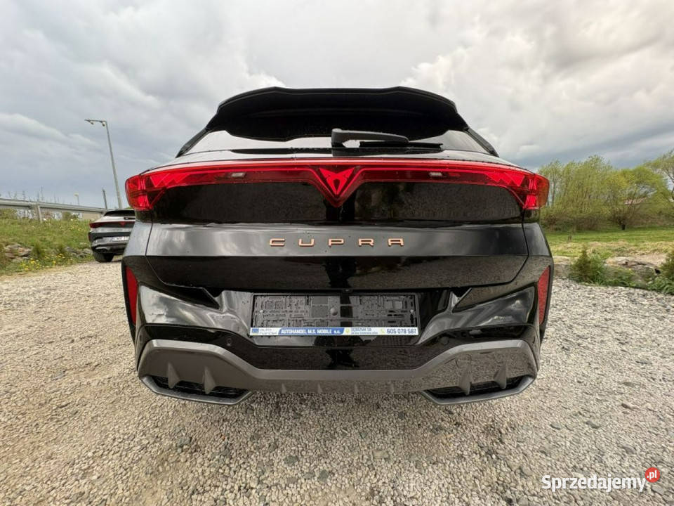 Cupra Terramar 20 TSI 4x4 VZ Nowa Panoramadach światła do jazdy dziennej