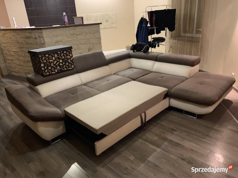 Narożnik z funkcją spania Saturn Katowice