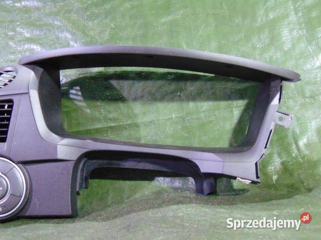 RAMKA OSŁONA LICZNIKA PANEL SSANG YONG KYRON osobowe