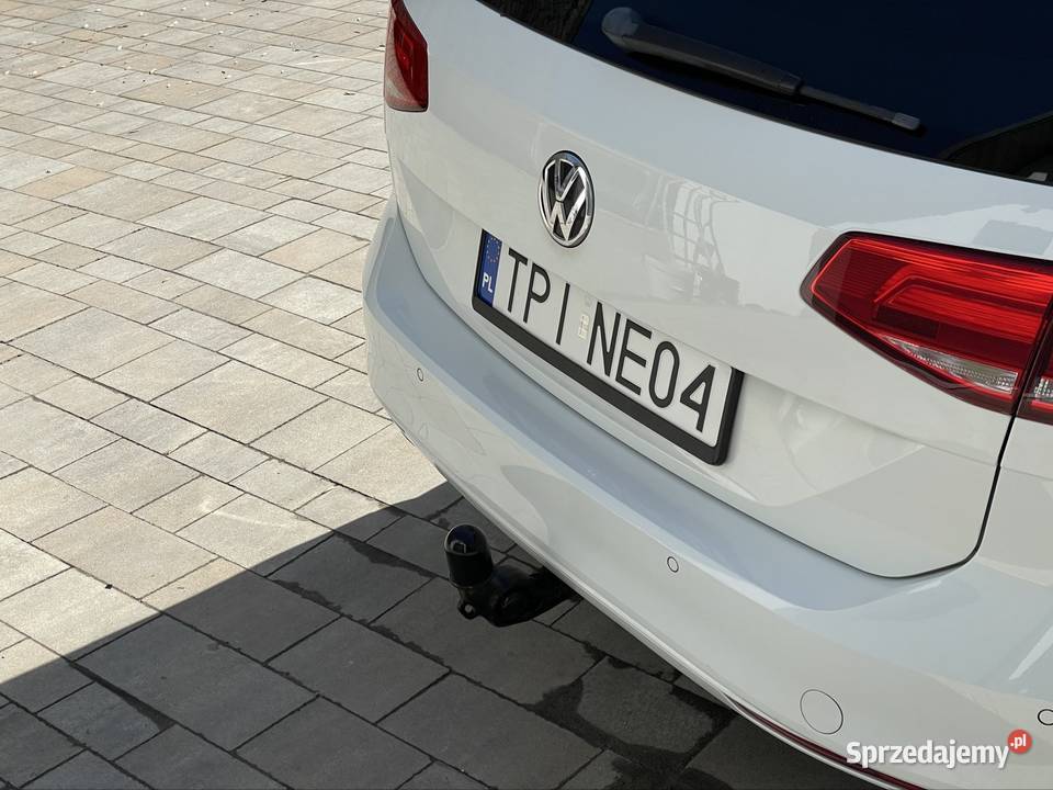 Volkswagen Passat B8 20 TDI 190 ACC Masaże Hak