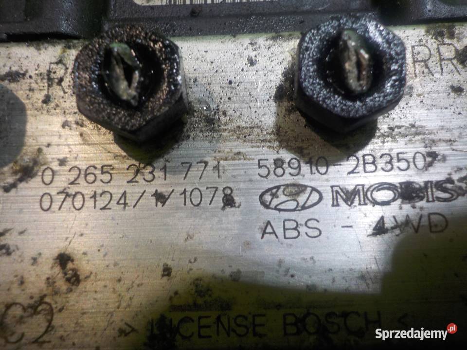 HYUNDAI SANTA FE II 22 CRDI 08r 5D pompa ABS Suków