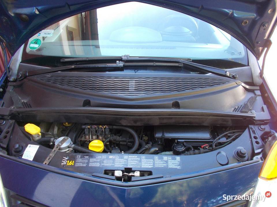 RENAULT MODUS 16 benz z GAZEM 2005 r2006 r 5 radio łódzkie Uniejów