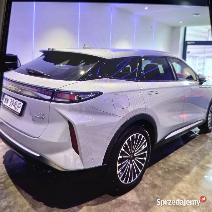 Omoda 9 Salon 4x4 technology silver szary mazowieckie Wiązowna