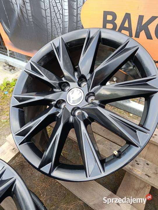 A949 Alufelgi 19 8J 5x112 ET 45 Vw Skoda Audi Średnica 19" Samochodowe Bąków