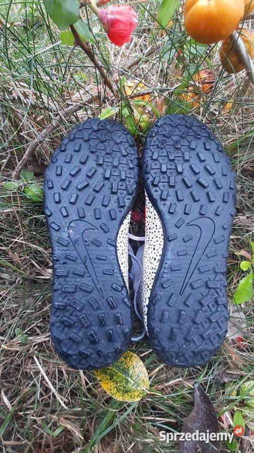 NIKE MERCURIAL Buty sportowe Końskie