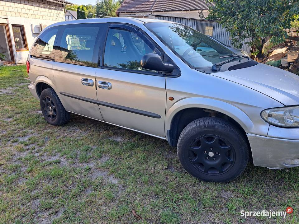 Chrysler Voyager SE 24 gaz doinwestowany 7os