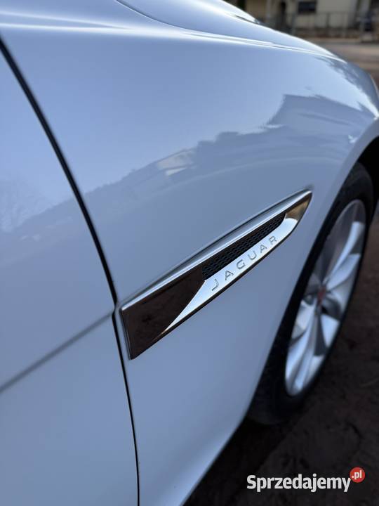Biały Jaguar XF 2016 wyjątkowy egzemplarz Rybnik sprzedam