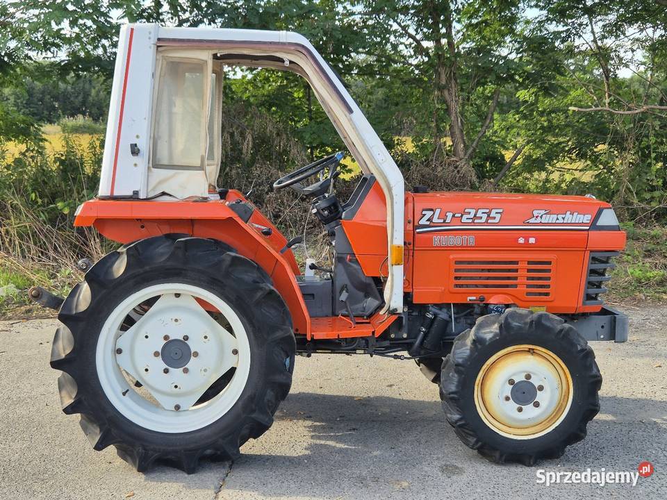 Traktorek traktor KUBOTA ZL1255D 25 44 Rewers mechaniczny Małuszyn sprzedam
