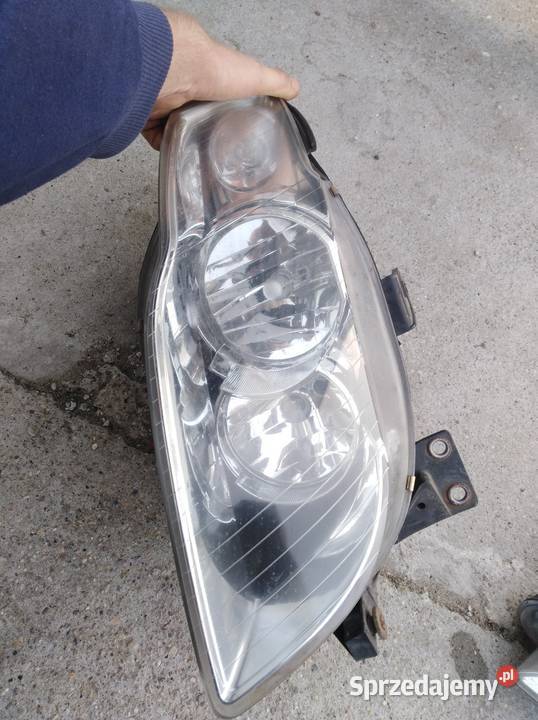 Lampy a4 b7 EU kompletne Pakosław