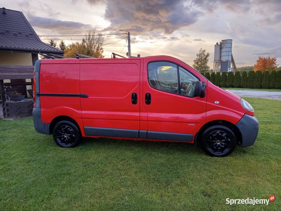 Opel Vivaro 2004 19 DTI mazowieckie