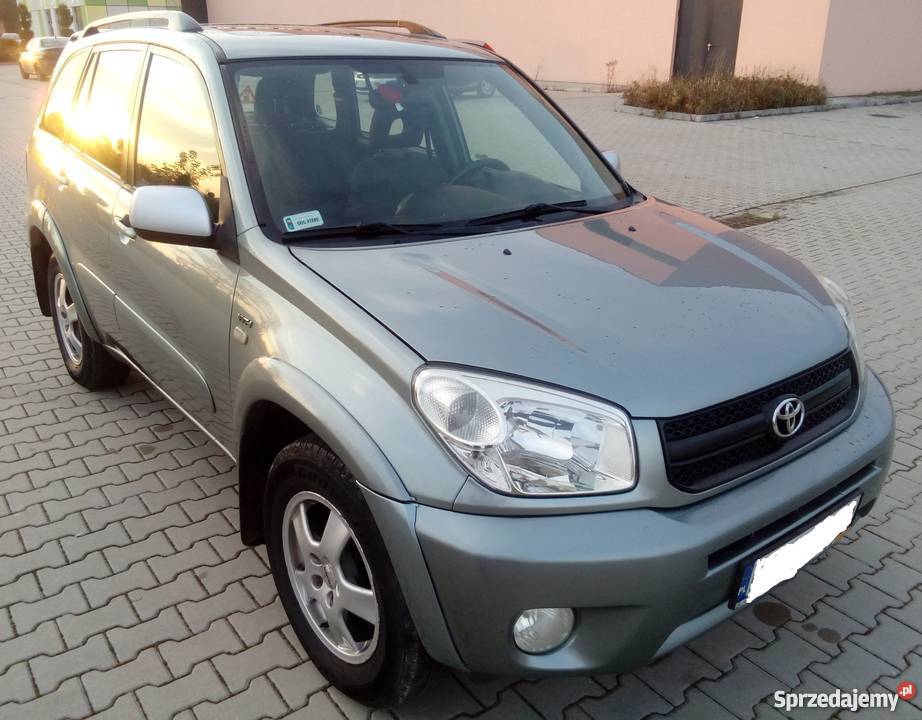 TOYOTA RAV 4 LPG 4x4 czujnik parkowania alufelgi manualna