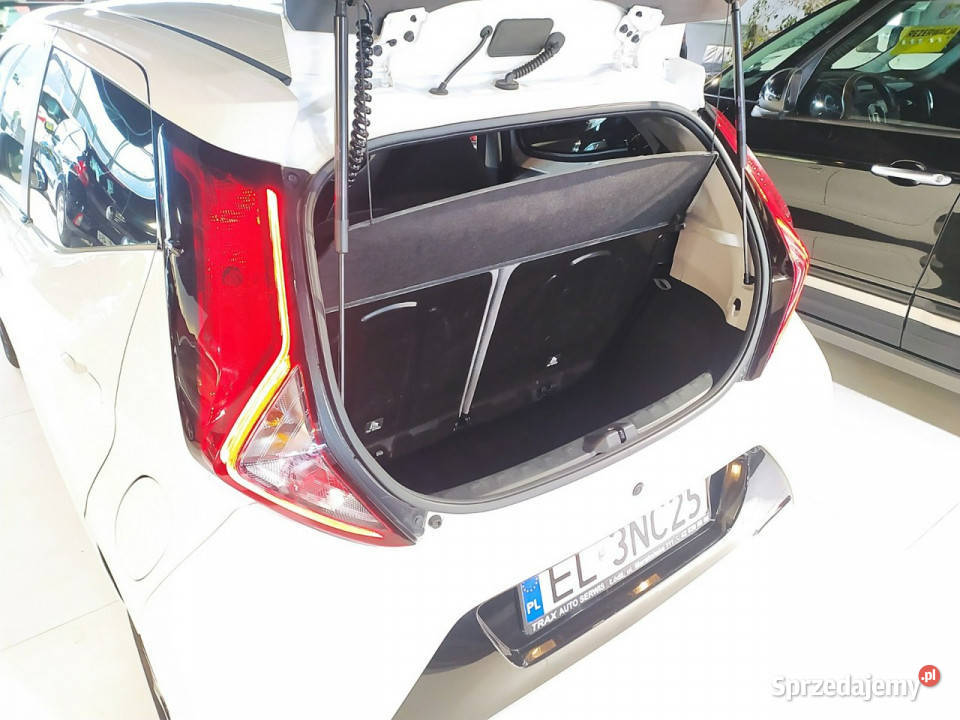 Toyota Aygo 10 72 TREND Niski przebieg Zadbany Łódź