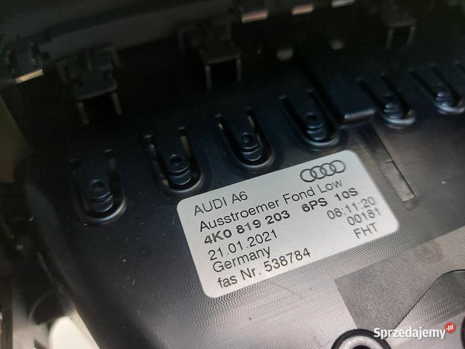 Audi A7 II 4K8 4M0 TFSI PANEL KRATKA NAWIEWU osobowe dolnośląskie sprzedam