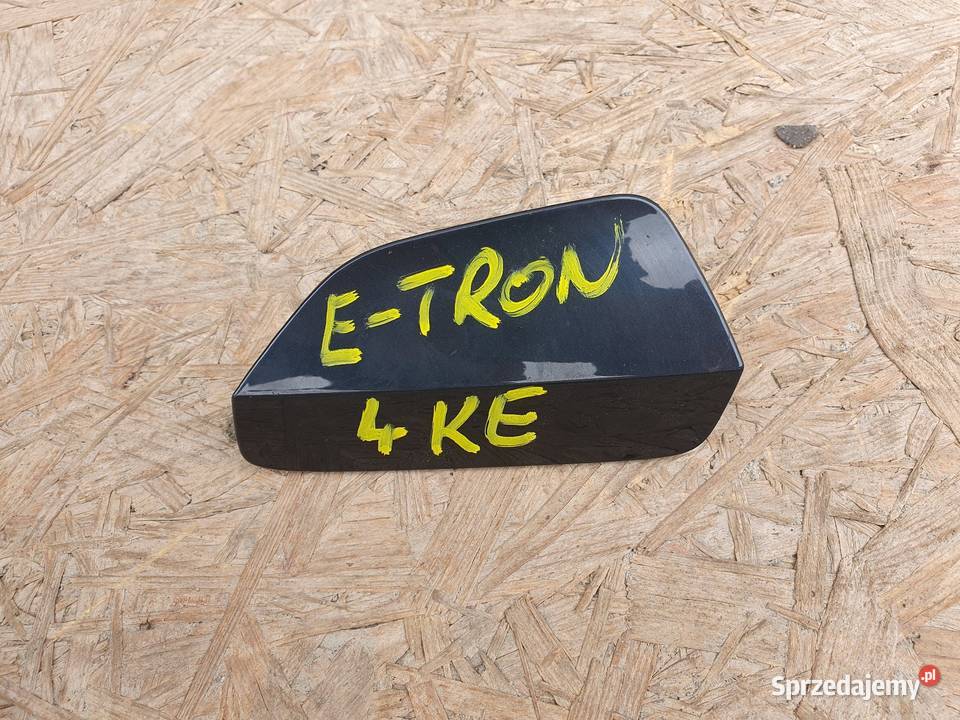 AUDI ETRON 4KE ZAŚLEPKA SPRYSKIWACZA LEWA