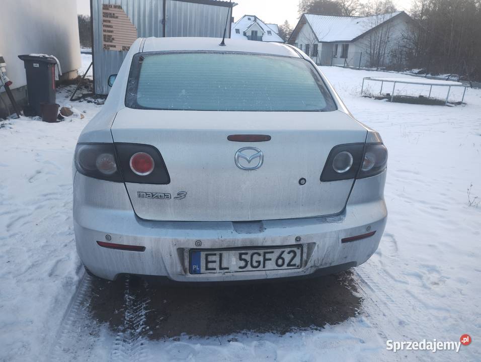 Mazda 3 sedan niski przebieg benzyna