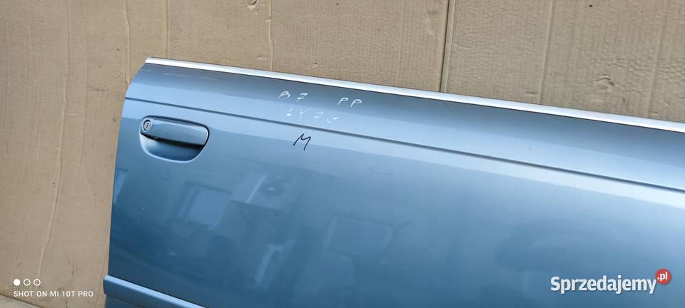 DRZWI PRAWY PRZÓD AUDI A4 B7 LY7G SEDAN AVANT Przystajń