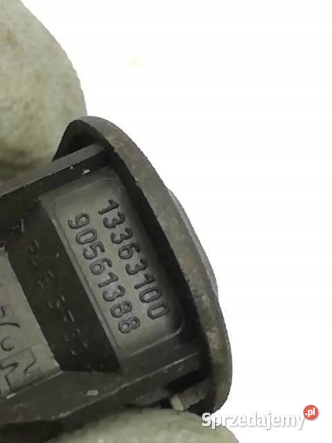 PRZEŁĄCZNIK SZYB 90561088 90561388 Opel Astra II