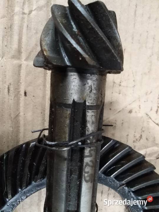 Syrena fabrycznie nowy wałek atakujący koło Chodzież