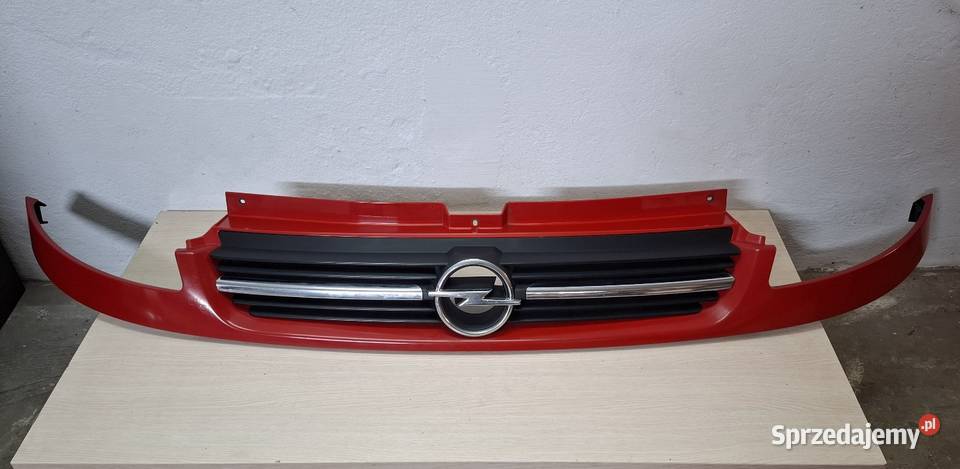 Atrapa Grill Opel Vivaro Sandomierz sprzedam