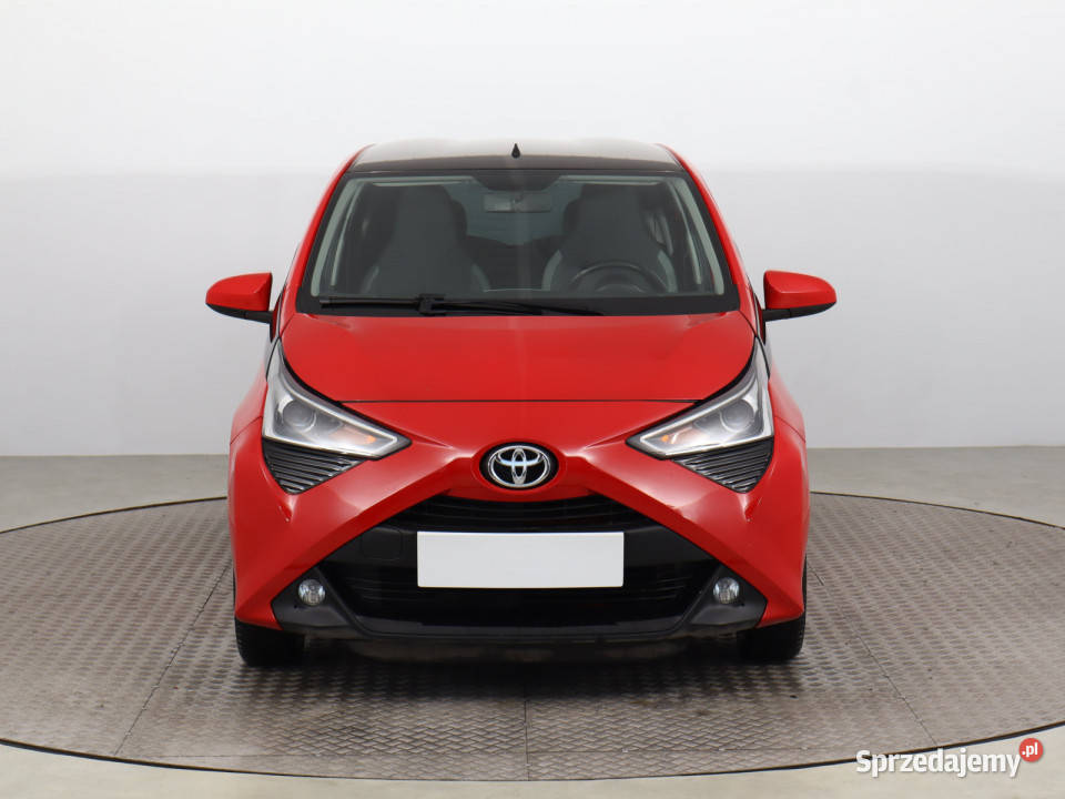 Toyota Aygo 10 VVTi czujnik parkowania Aygo Bielany Wrocławskie