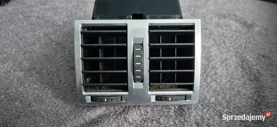 Kratka nawiewu tył tylna Skoda SuperB 1 lift Słupsk