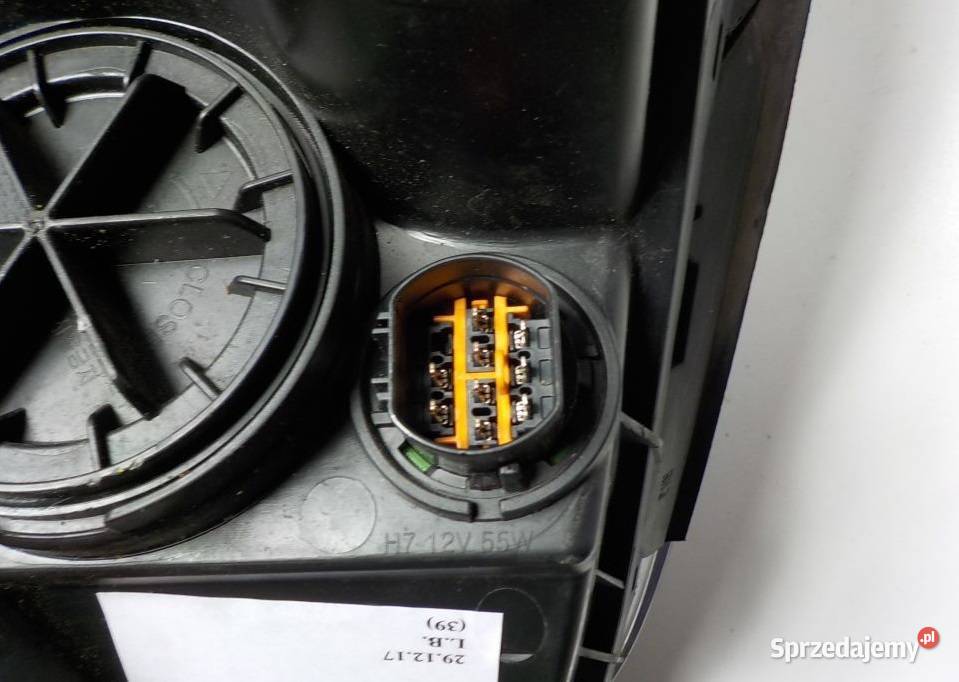 LAMPA PRAWA PRZÓD HYUNDAI Ix20 JC 921021K Nowy Tomyśl