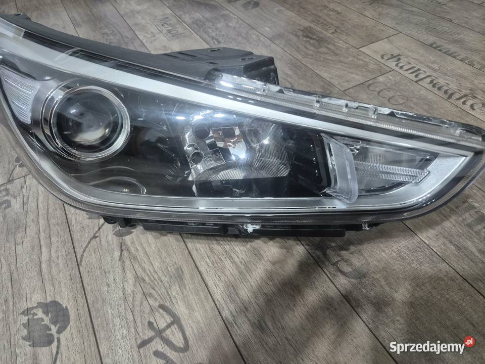 Lampa prawa przednia Hyundai I30 III Europa lubelskie Janów Lubelski