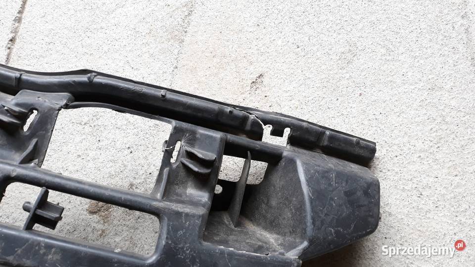 BMW 5 F10 F11 ŚLIZG ZDERZAKA PRAWY PRZÓD 7200722 Zatom Stary