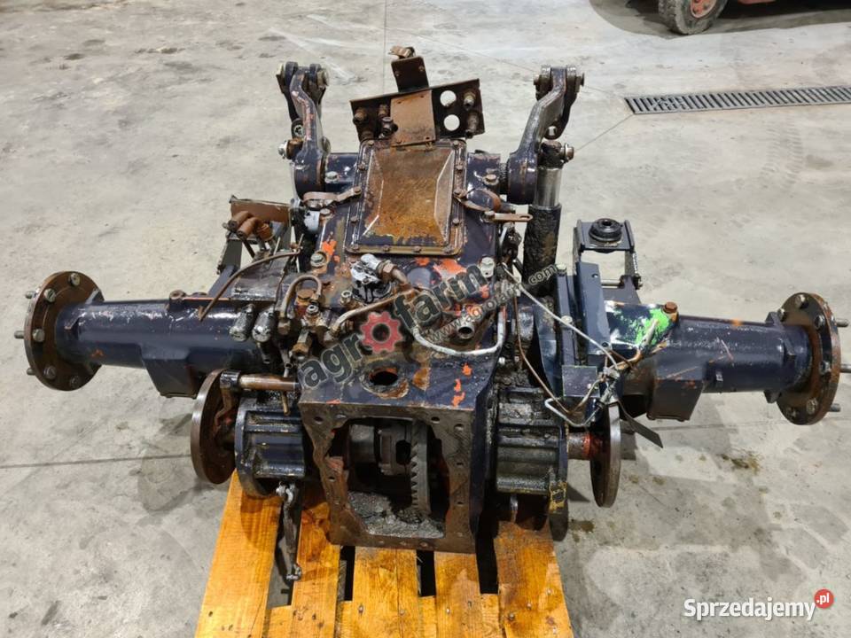 Tylny most Deutz Fahr DX 430 04374610RK Byków